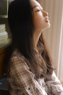 日本十七岁少女制服